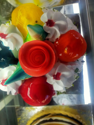 Picture of Fresh Cream cassata Cake 500g